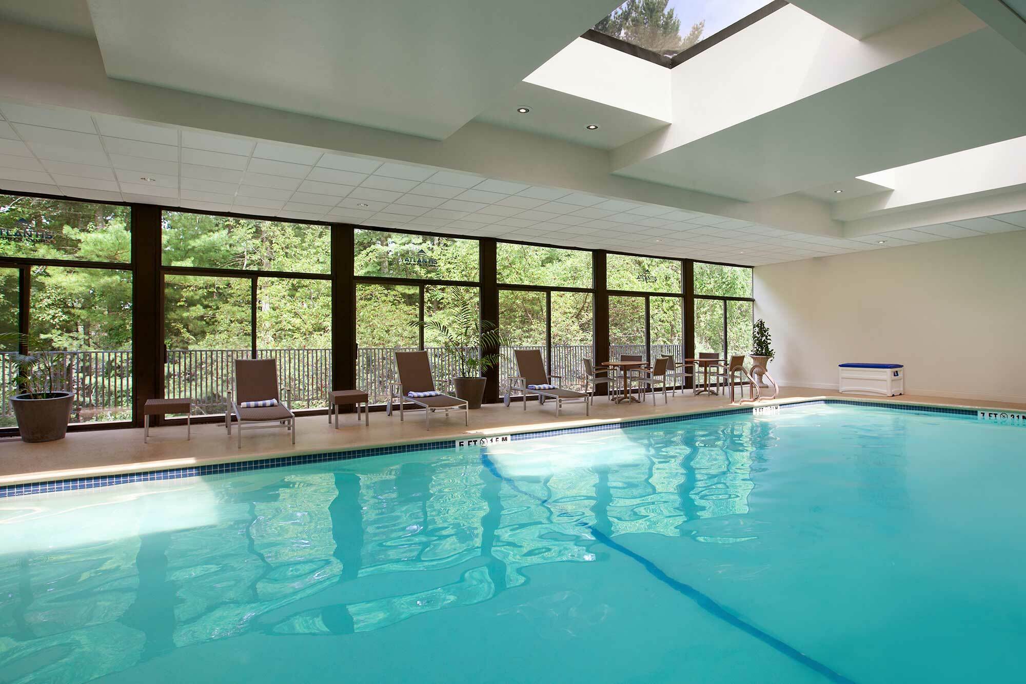 Doubletree By Hilton Hotel Boston - Bedford Glen Exterior photo